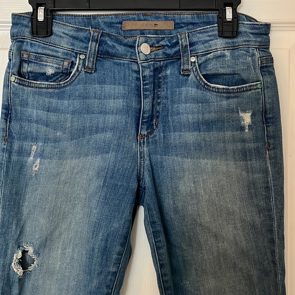 Straight Leg Ripped Jeans - Picture 2 of 4